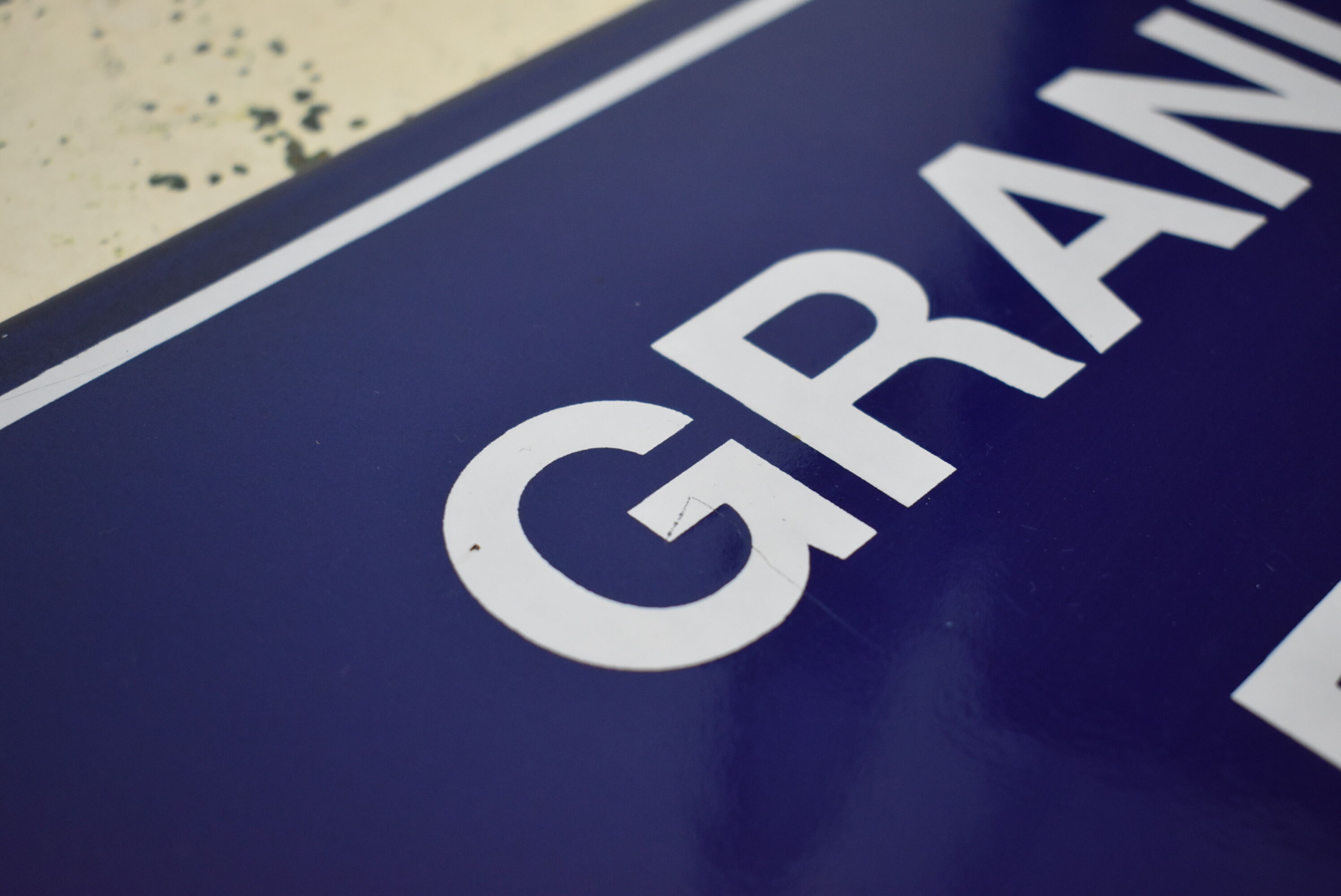 enamelled plaque "great street
