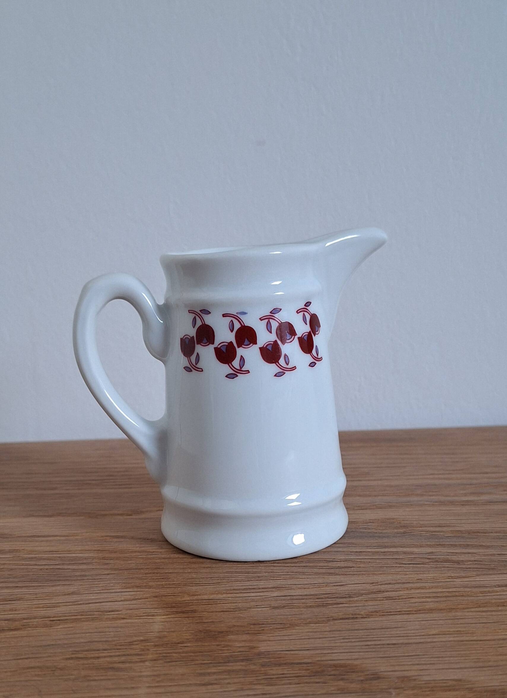 Deshoulières porcelain milk jug
