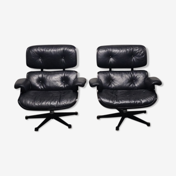 Lounge chair armchairs by Charles Ray Eames