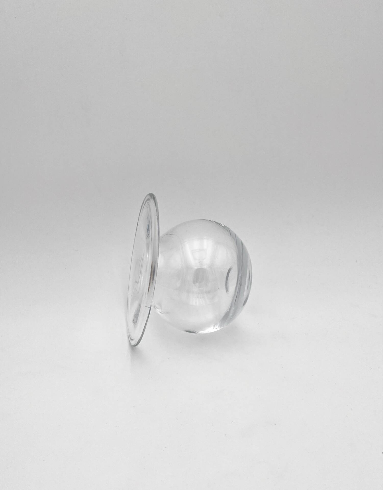 "Saturnus" vases by Nanny Still, Riihimäen Lasi, Fumé & Clair, Scandi design.