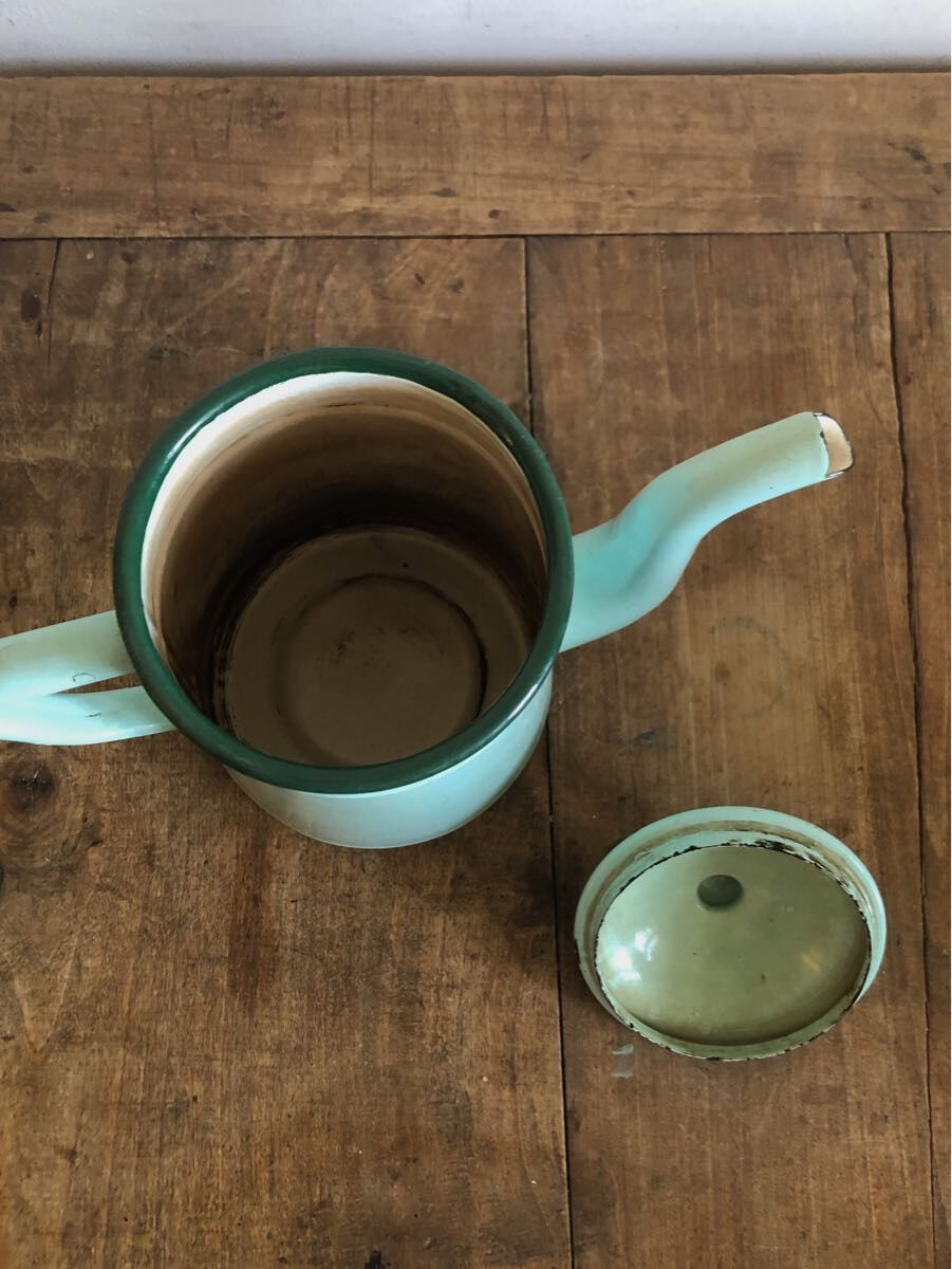 Cafetiere emailee