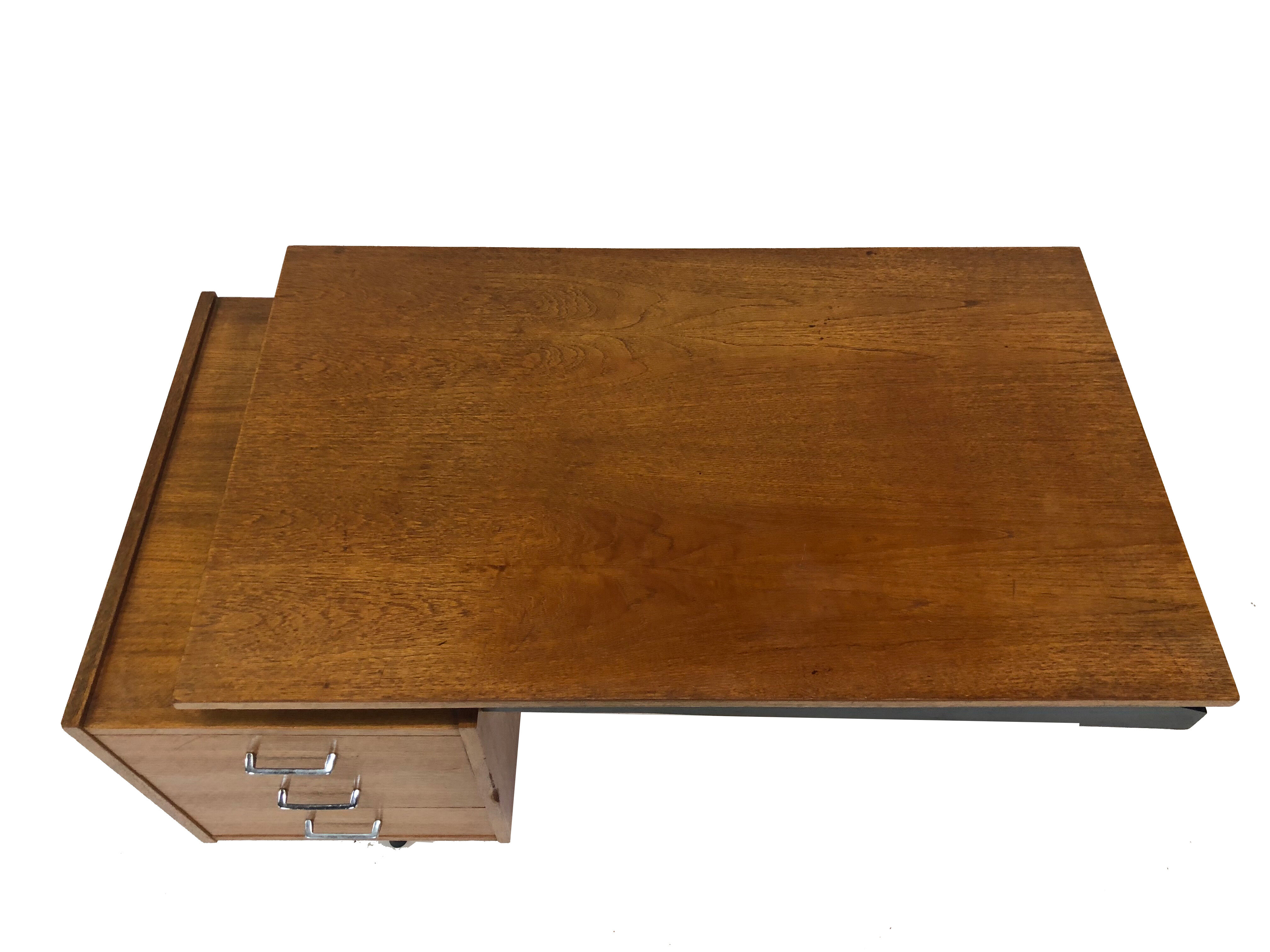 Designer Vintage Pastoe Cees Braakman desk of the 50s teak