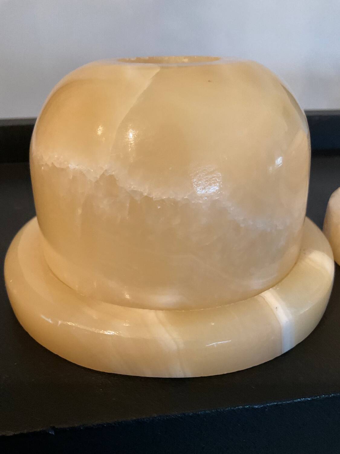 Duo de bougeoirs vintage en Albâtre années 70