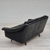 Années 1960, design danois d'Aage Christiansen pour Erhardsen & Andersen, canapé 2 places modèle "Matador".