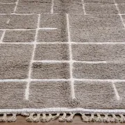 Thick Berber rug in wool – Soft Ivory Grid