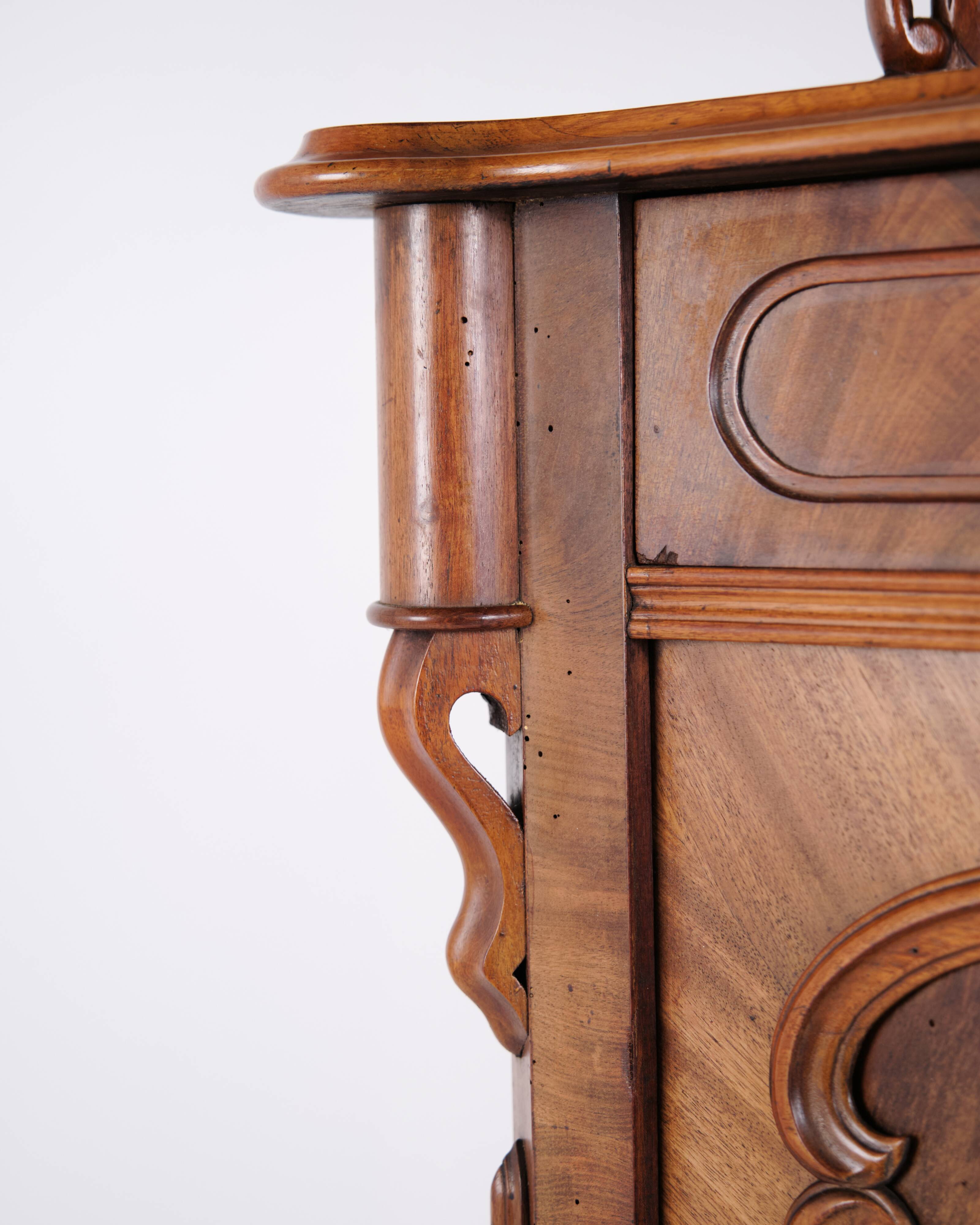 Cabinet – Mahogany – Antique – Carvings – Doors & Shelves – 1880s