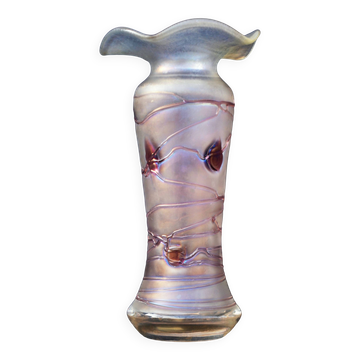 Vase Freiherr von Poschinger Iridescent glass with purple shades