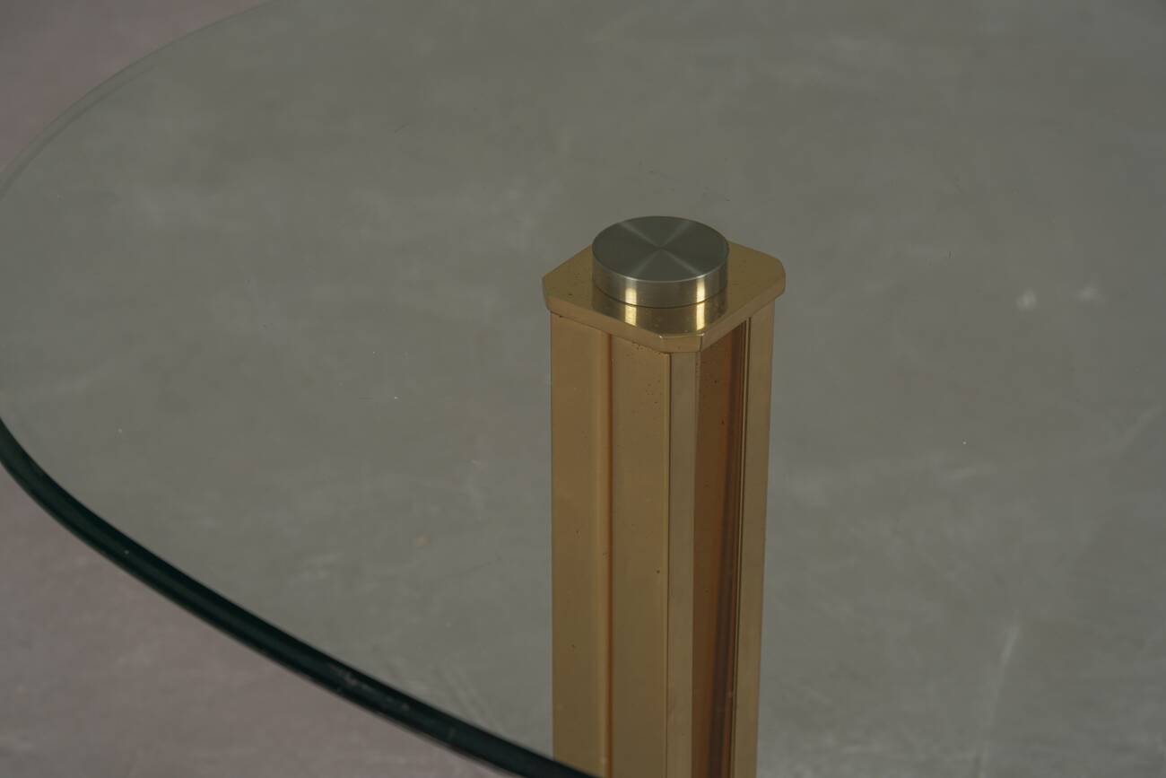 Table basse en marbre et laiton par Italo Valenti, Italie, années 1970.