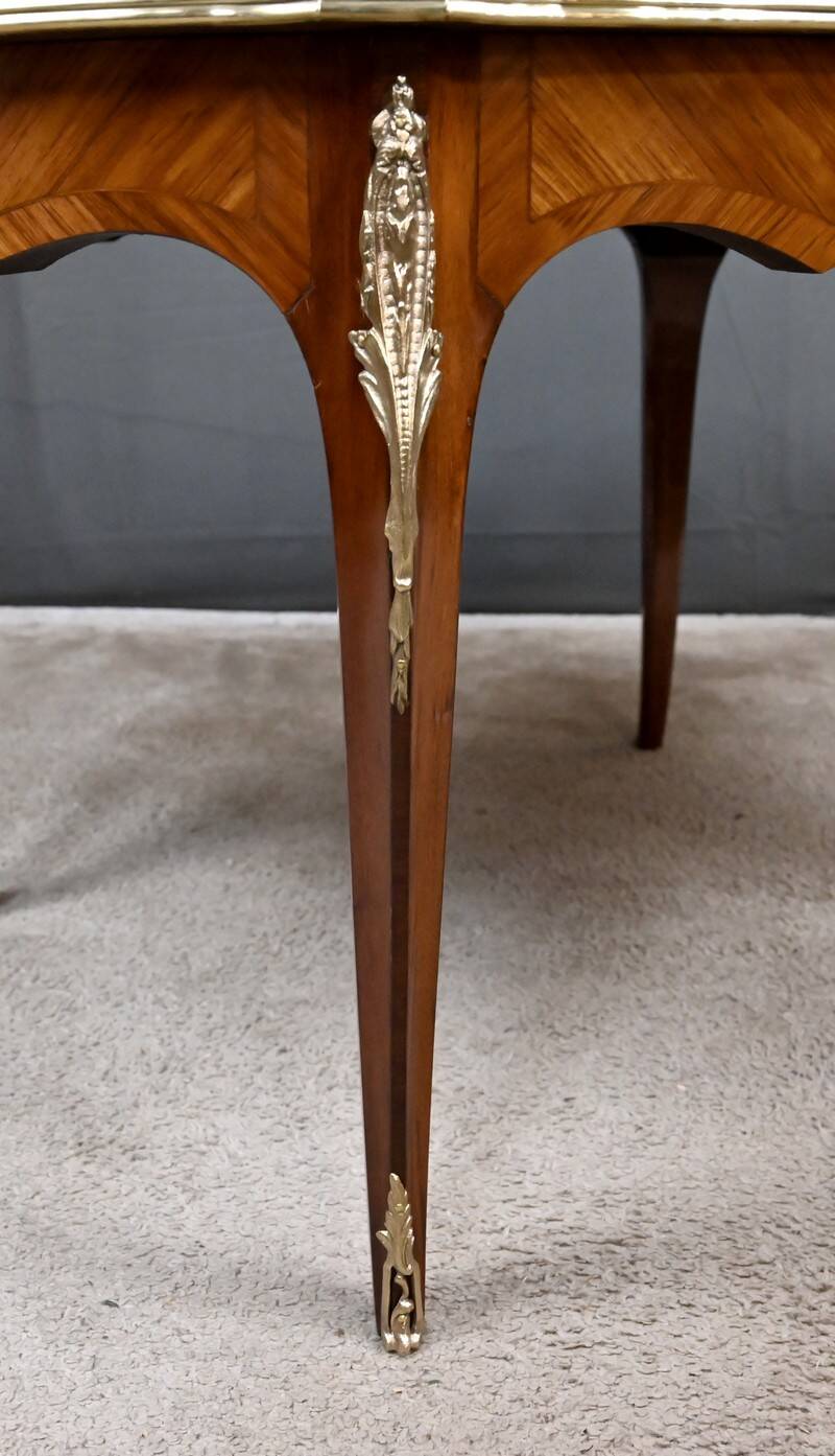 Rosewood marquetry coffee table, Louis XV style – Mid 20th century