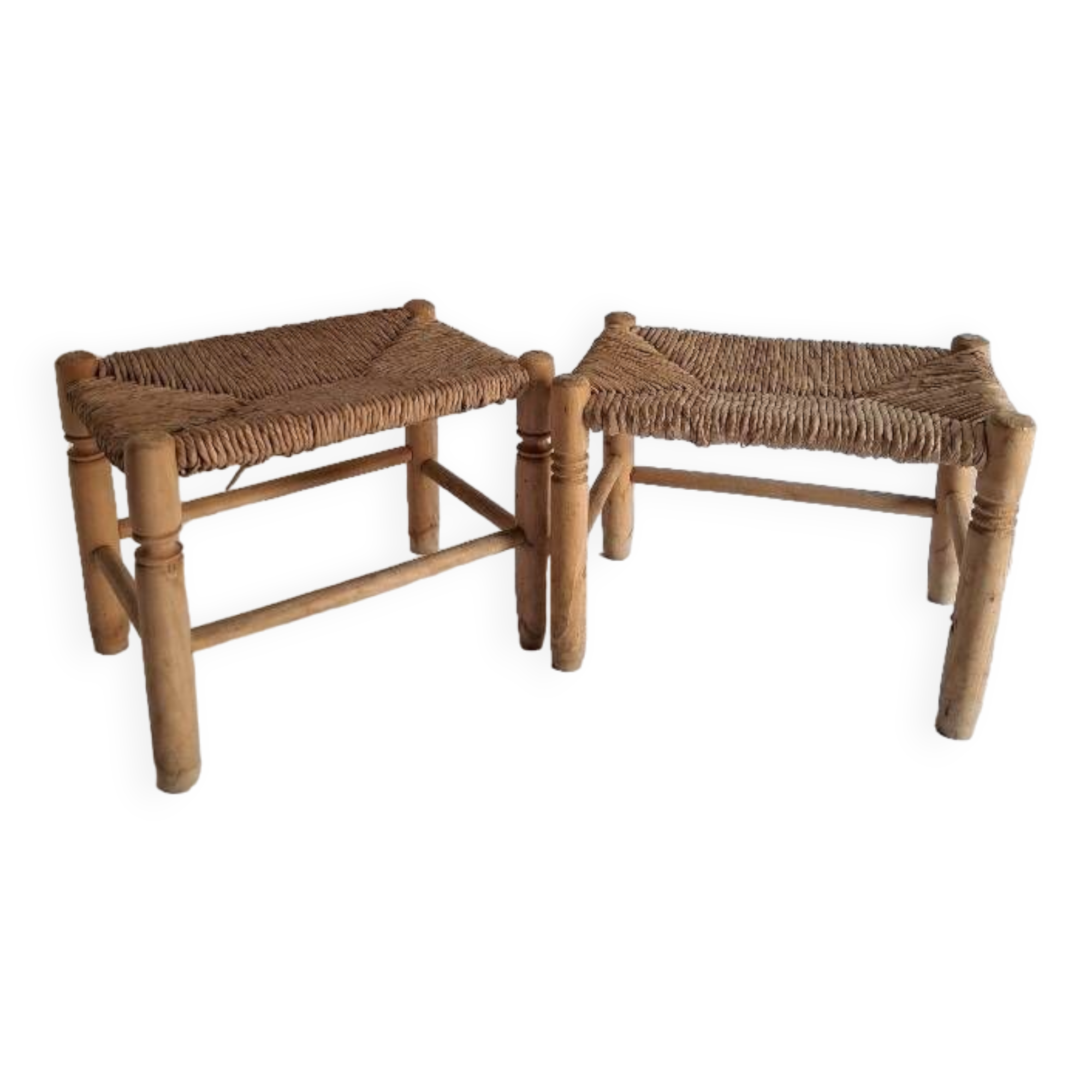 Set of 2 wood and straw stools