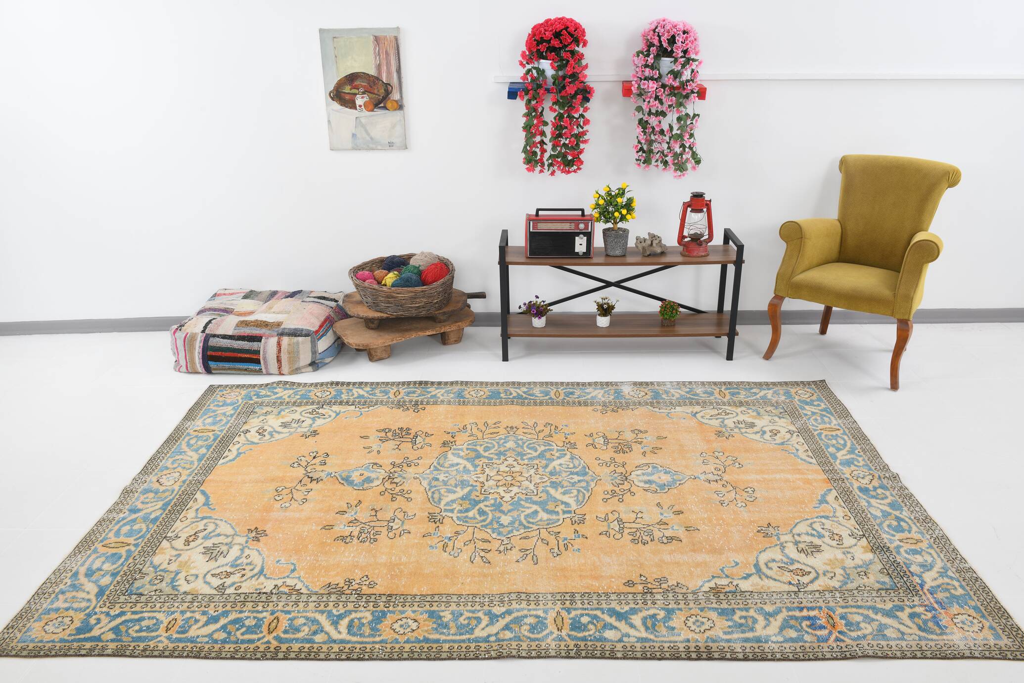 6x9 Shades Of Orange & Blue Vintage Rug, 186x289Cm