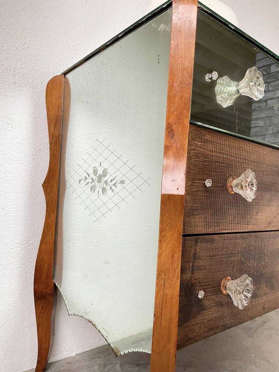 60s mirrored chest of drawers