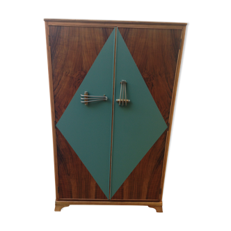 Armoire losange