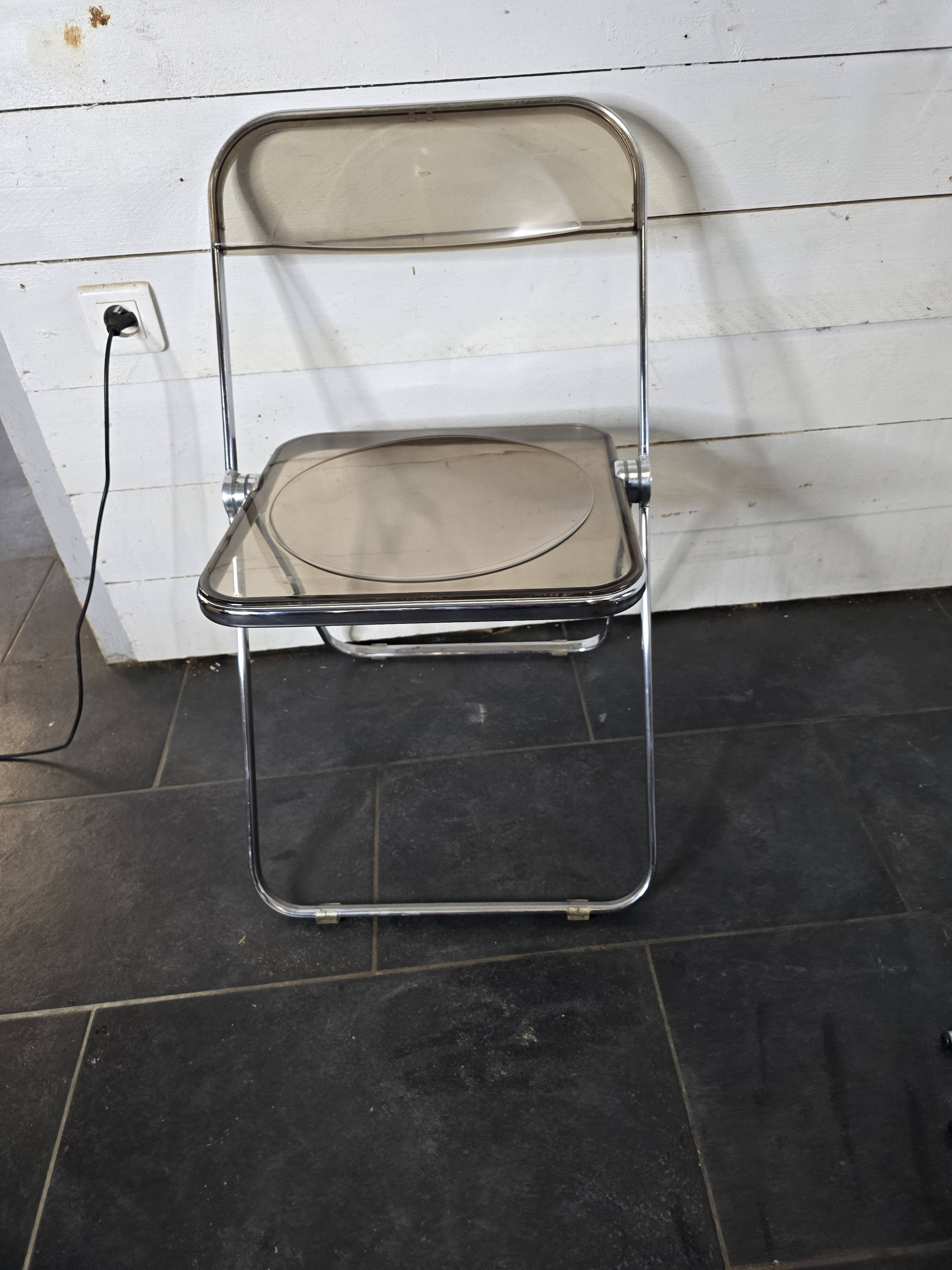 Folding office chair in smoked plexiglass by Giancarlo Piretti, Castelli edition