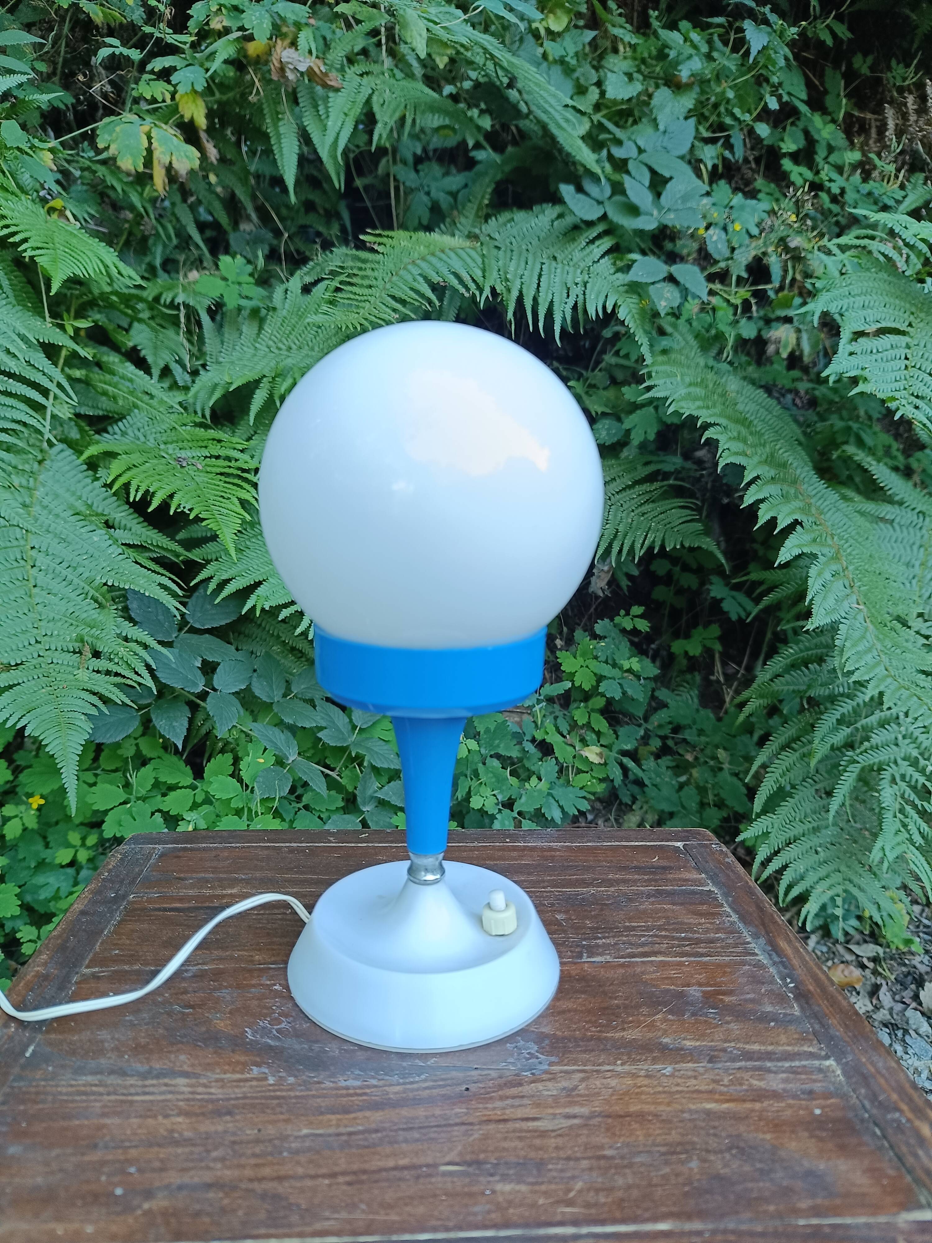 Space Age ball lamp in white opaline and blue plastic, 1970s