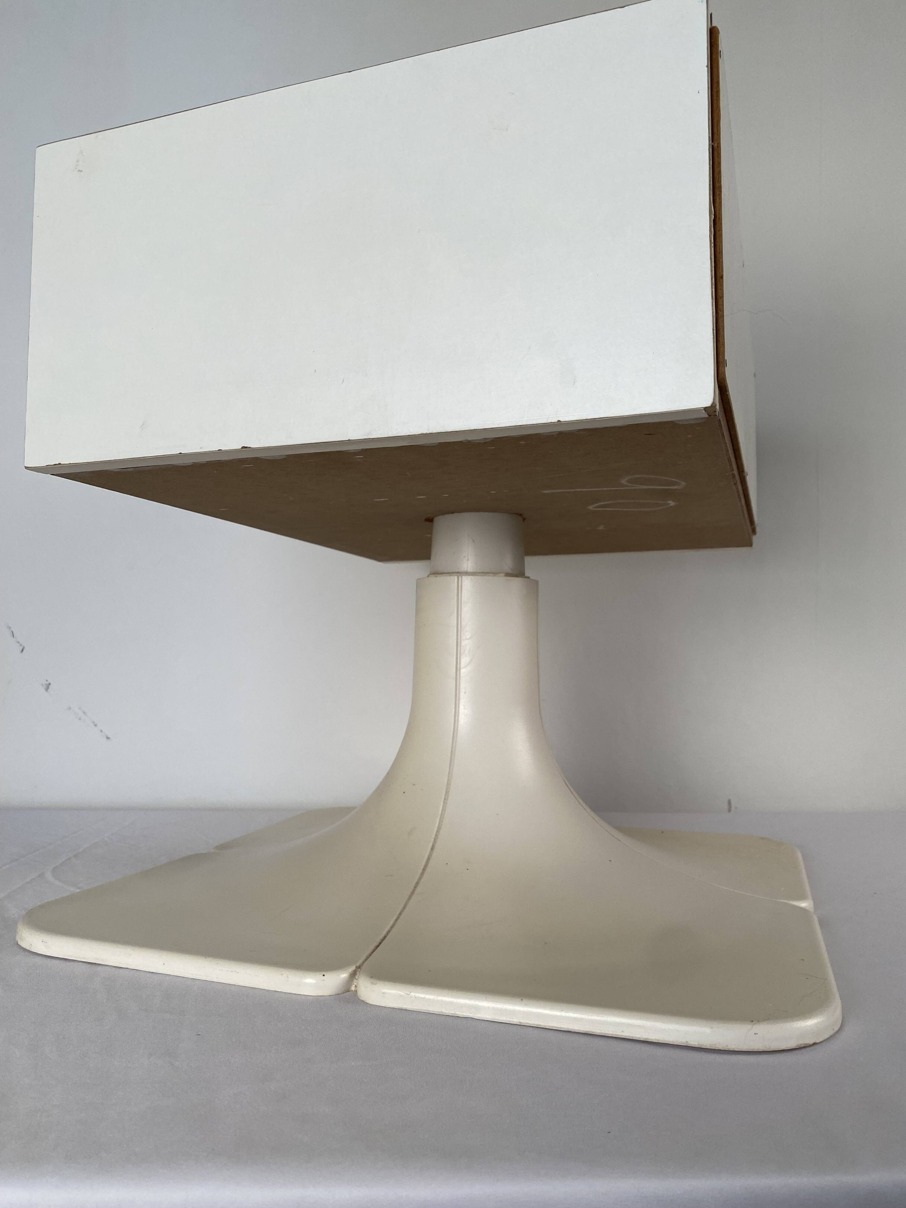 Pair of bedside tables, vintage tulip feet