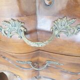 Louis XV-style commodity