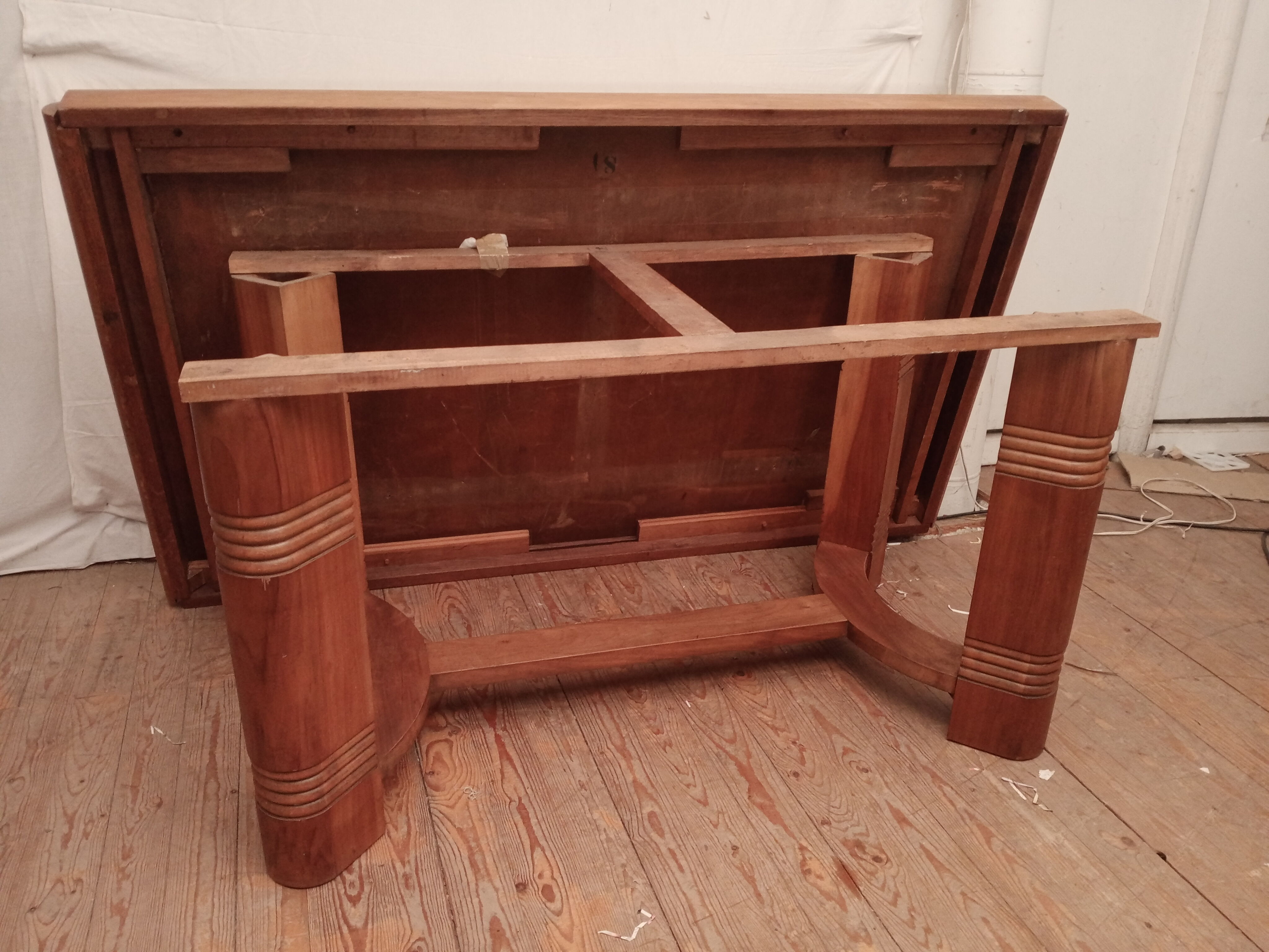 Table to eat art deco