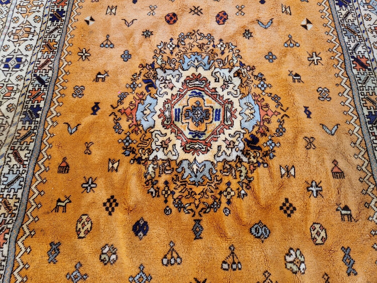 Berber style carpet