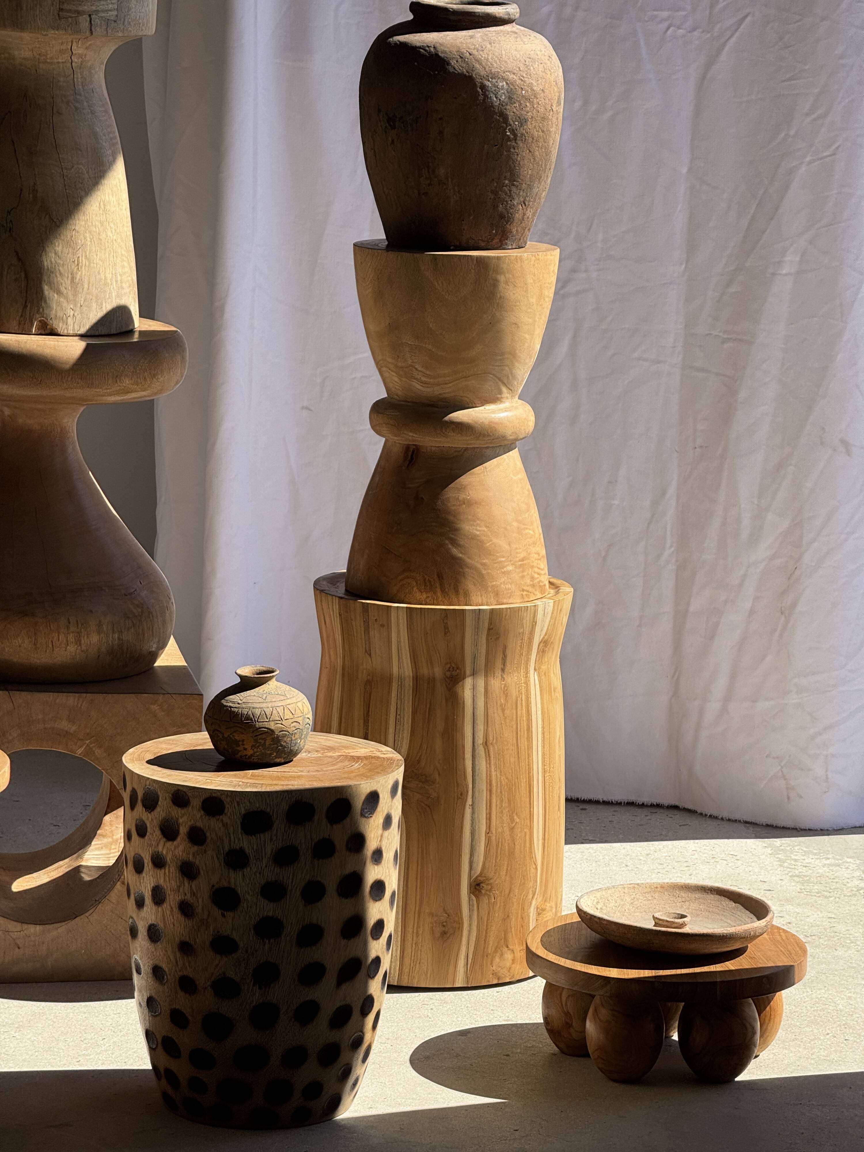 Stool, side table, cylindrical solid mango wood end table.