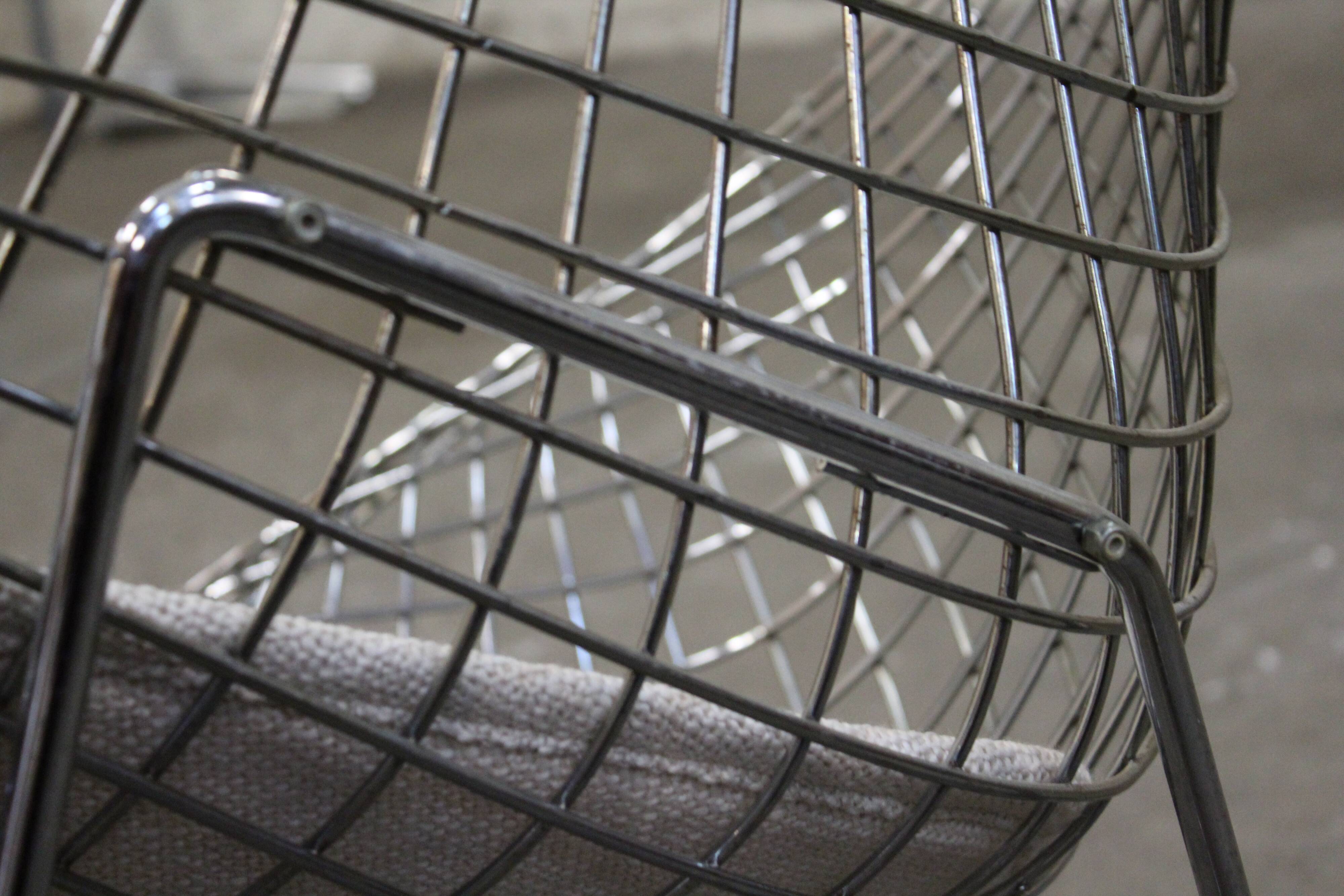 Diamond armchair by Harry Bertoia Knoll edition 1970