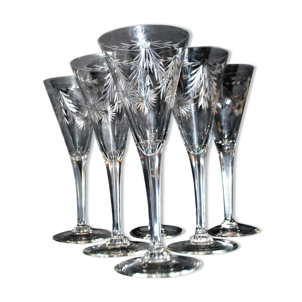 Série de 6 verres à vin, flûtes Roemer en cristal gravé guirlande 1900