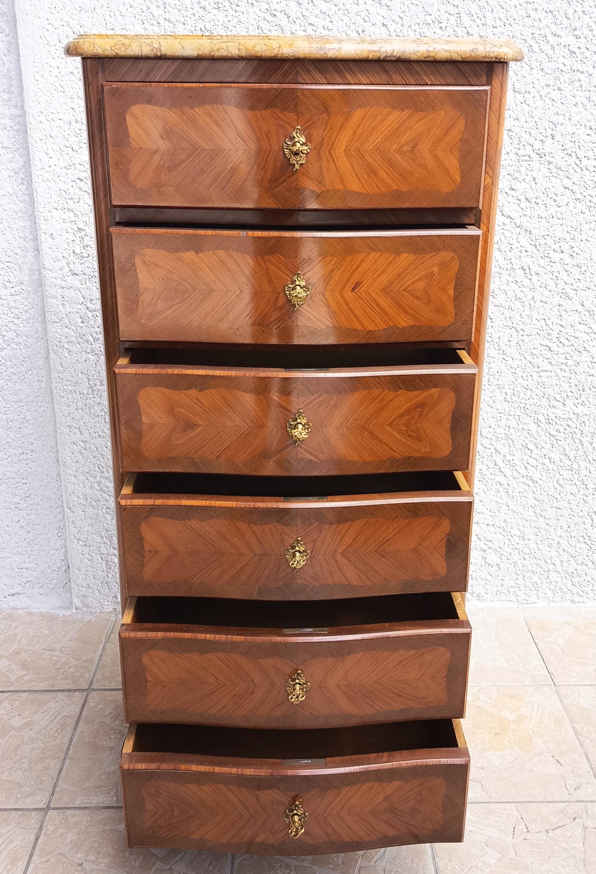 Louis XV style chest of drawers in precious wood veneer.