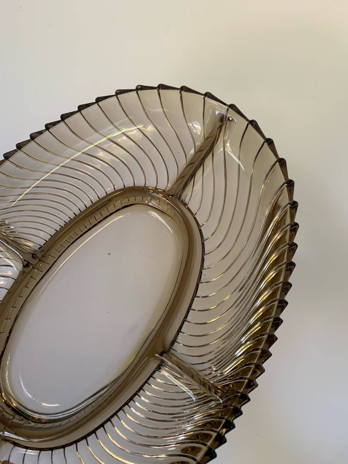 Compartmented smoked glass dish