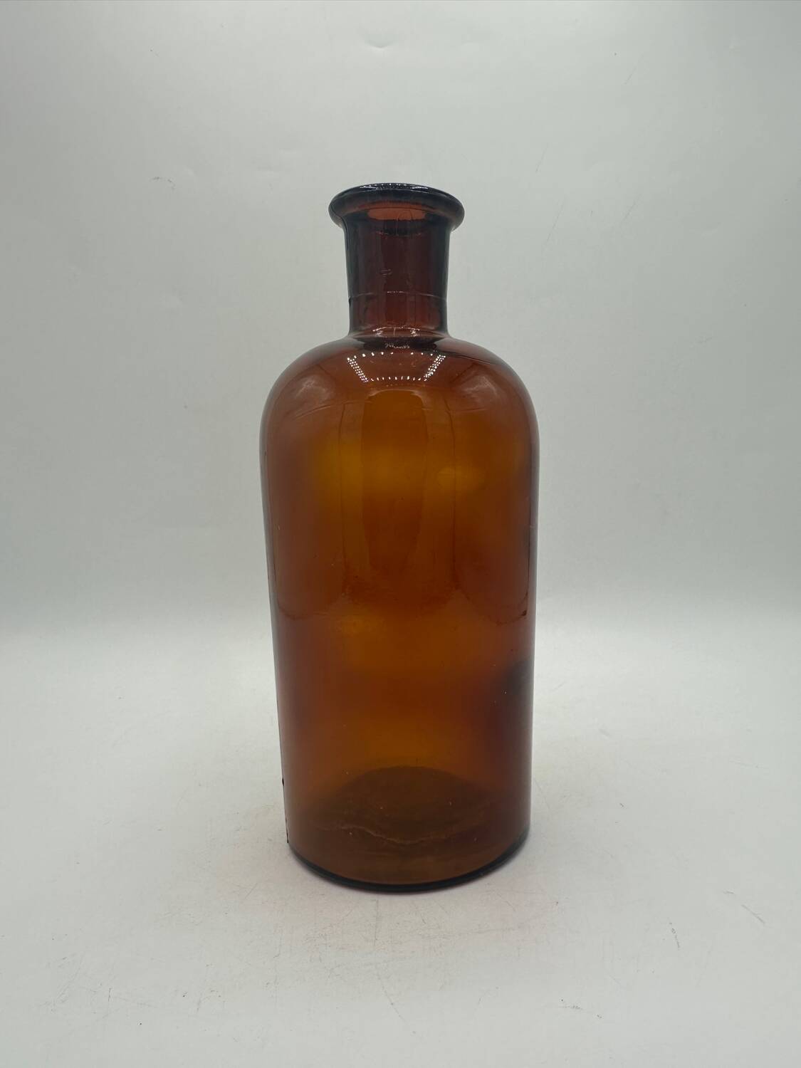 Apothecary vase