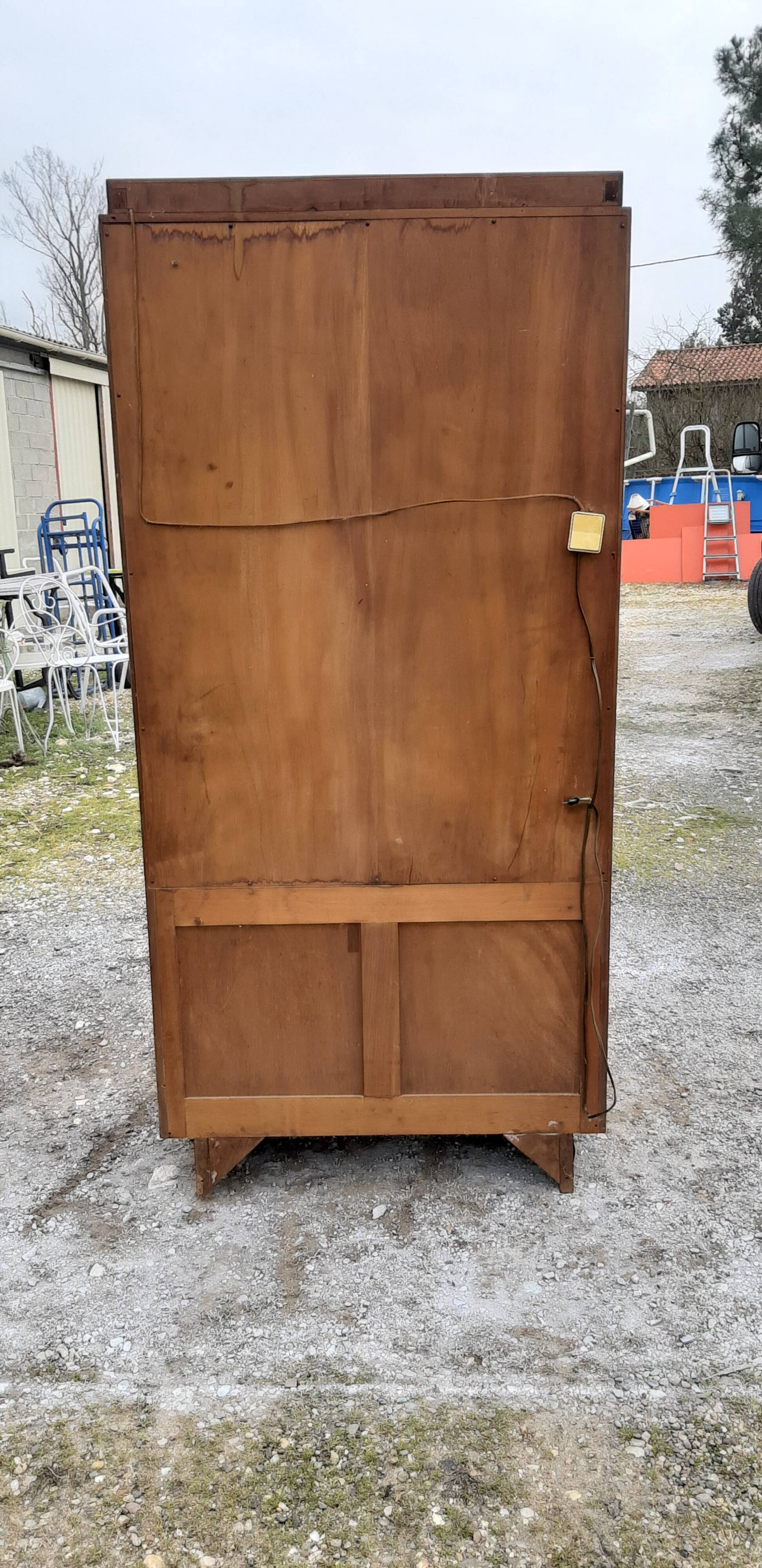 Art deco walnut showcase