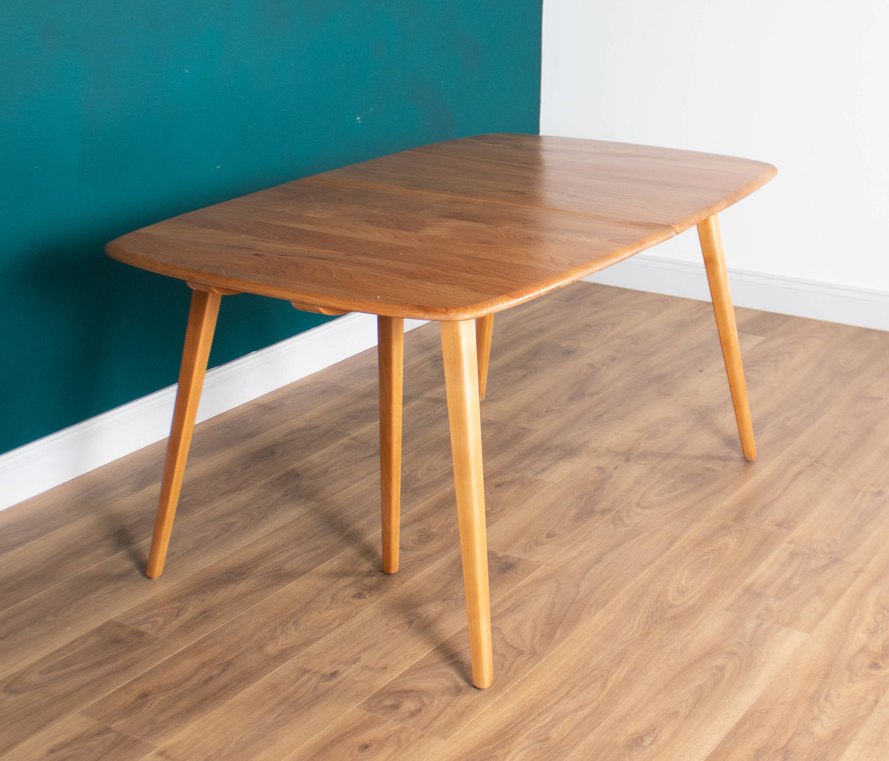 Table de salle à manger rétro en orme blond modèle 444, grande planche et 8 chaises de salle à manger d'orfèvre