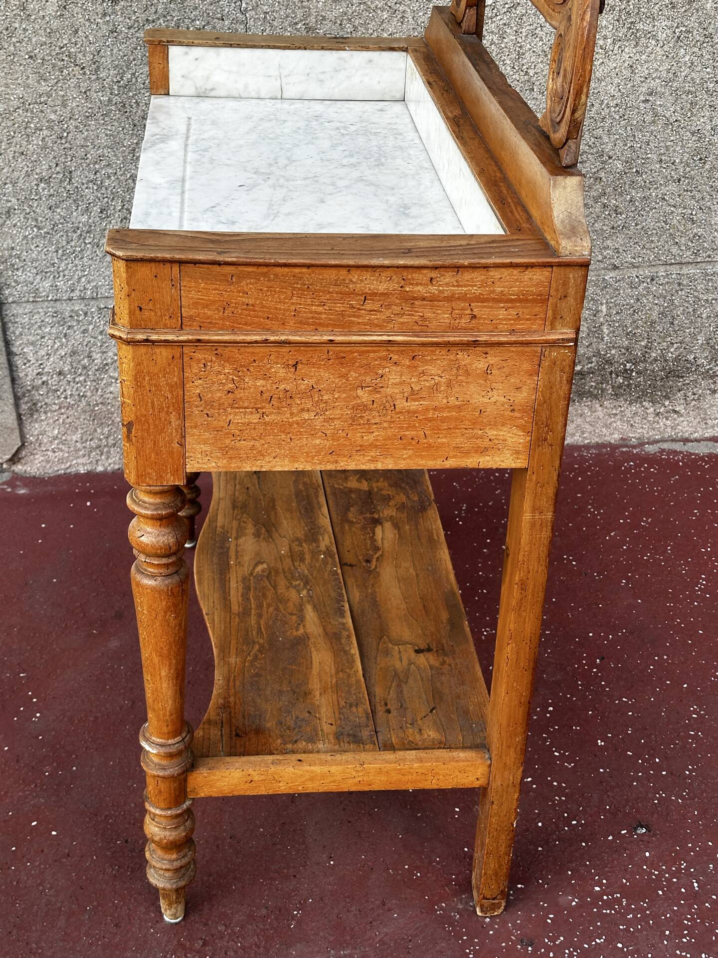 Walnut and marble dressing table, mercury mirror, circa 1850.