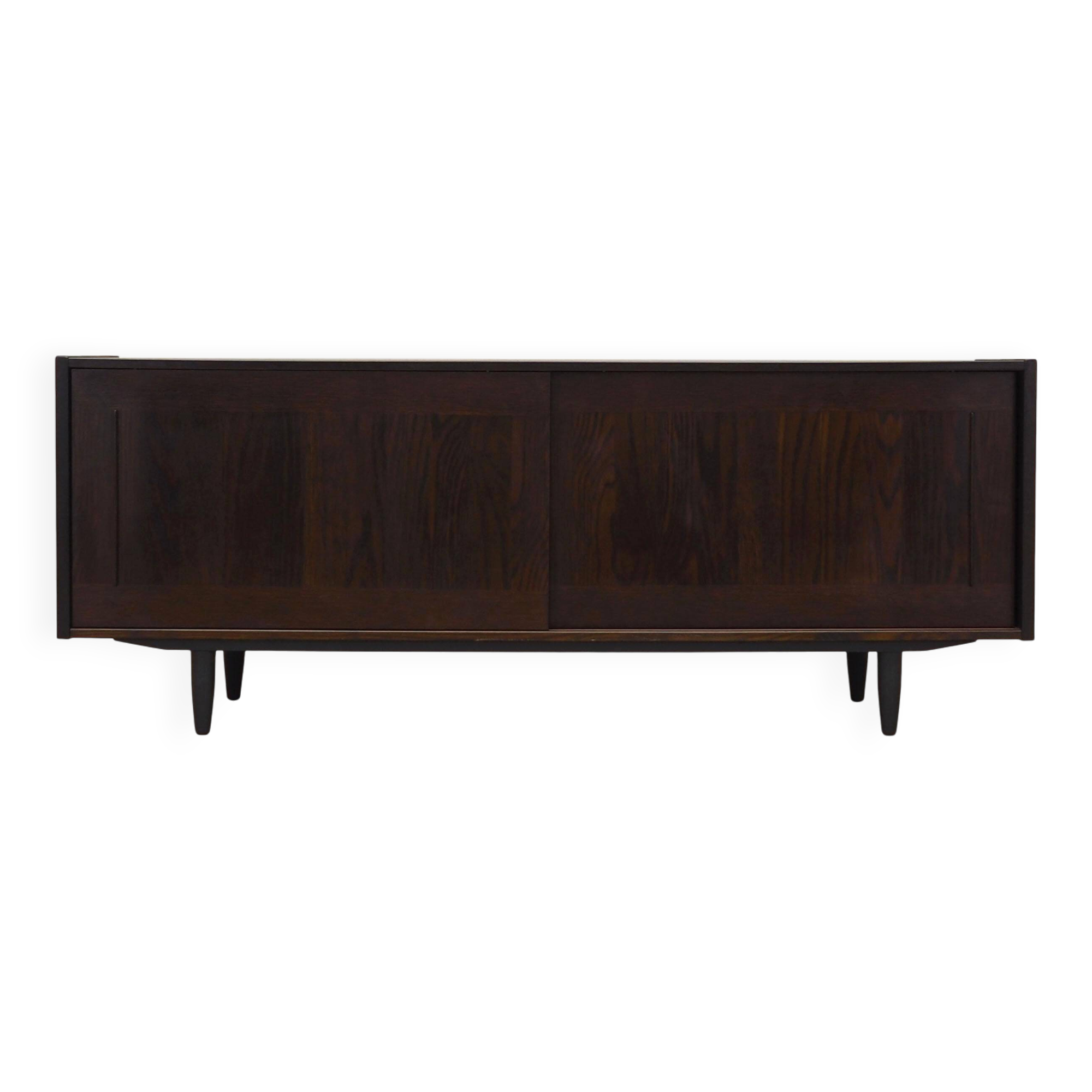 Buffet en chêne, design danois, années 1970, production : Danemark
