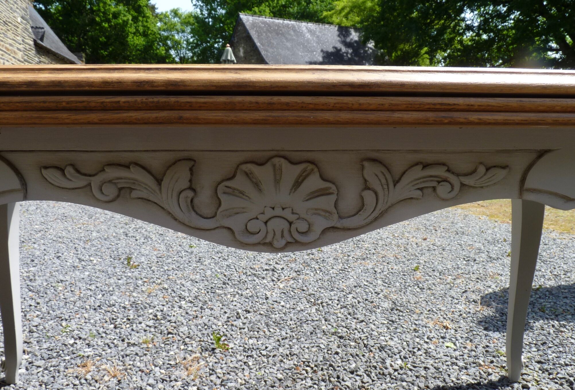 Oak extendable table