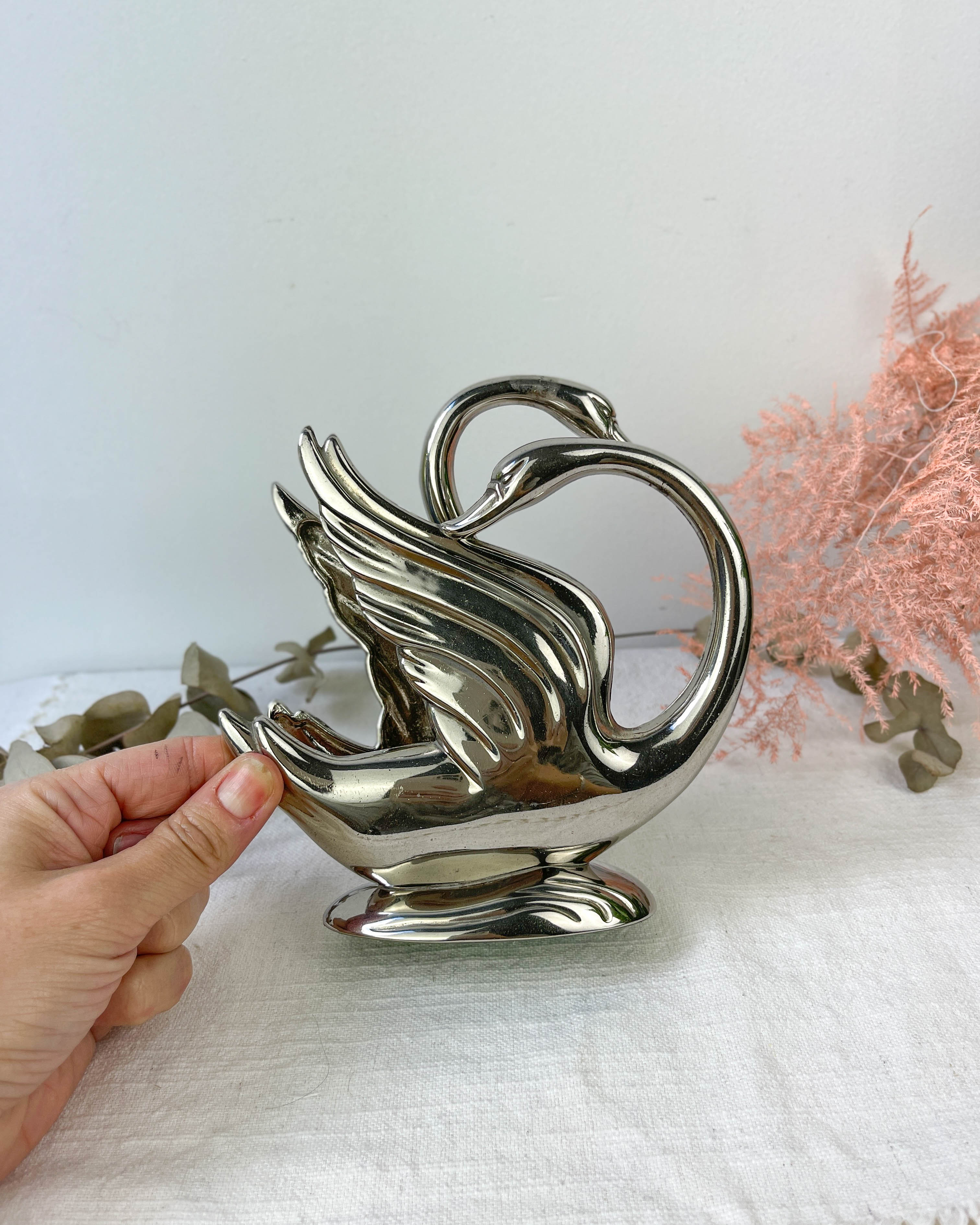 Tin mail holder couple of swans