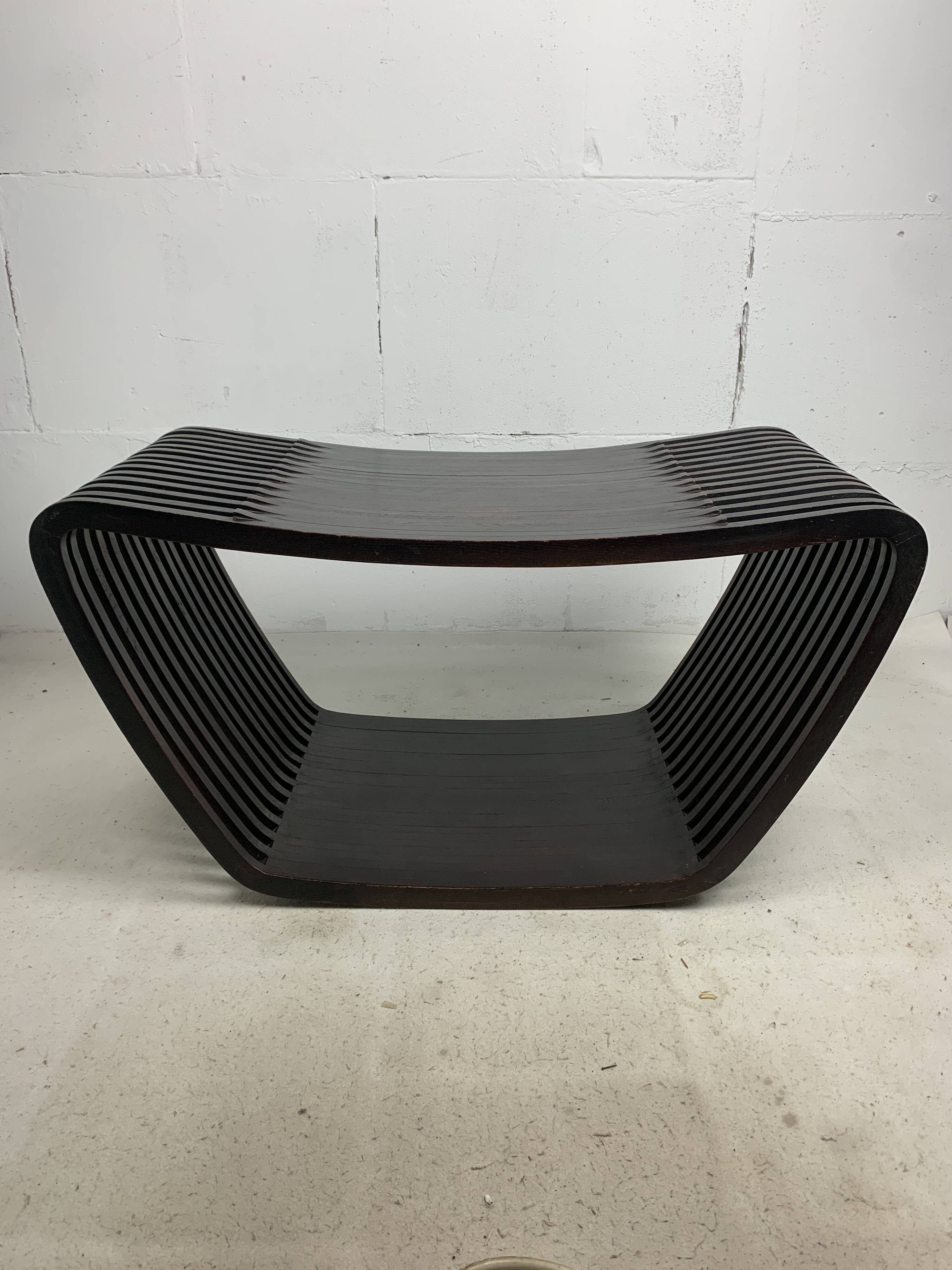Post modern Dutch slatted wooden wavy curvy bench or  coffee table, 1970s