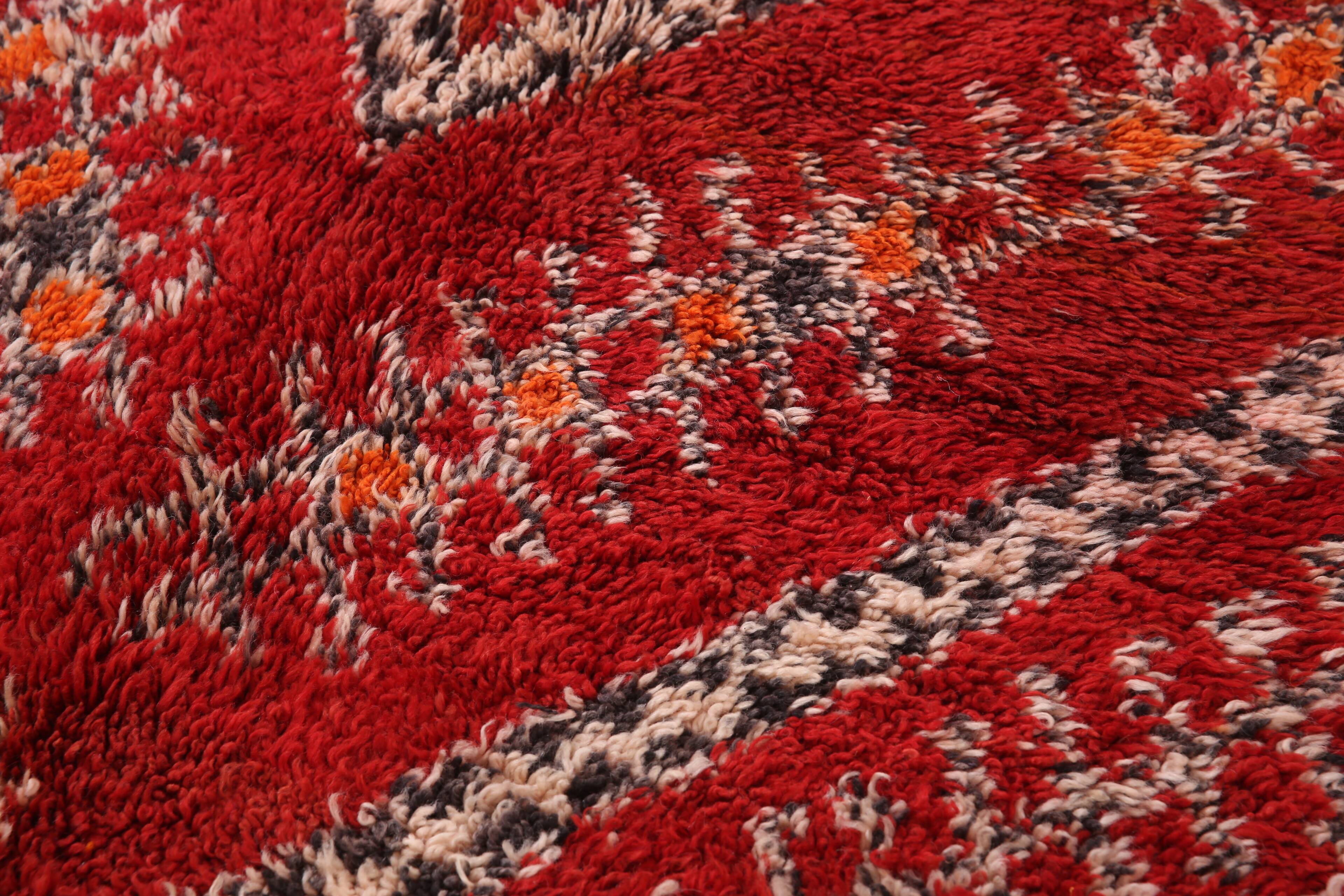 Tapis marocain vintage rouge 220 x 356 cm - Tapis en laine berbère rare - Tapis fait main