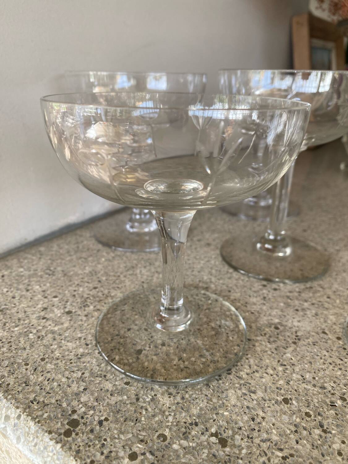 Assortment of 6 champagne glasses