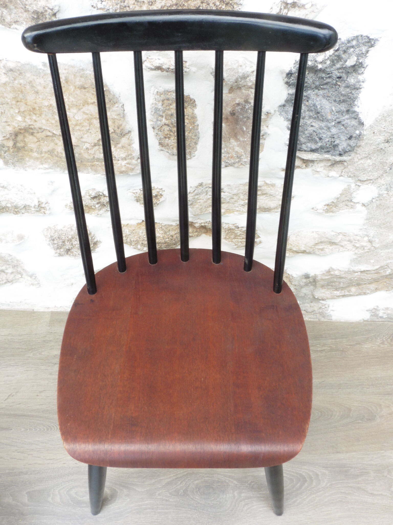 Pair of Fanett Tapiovaara chairs