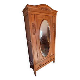 Cabinet with mirror