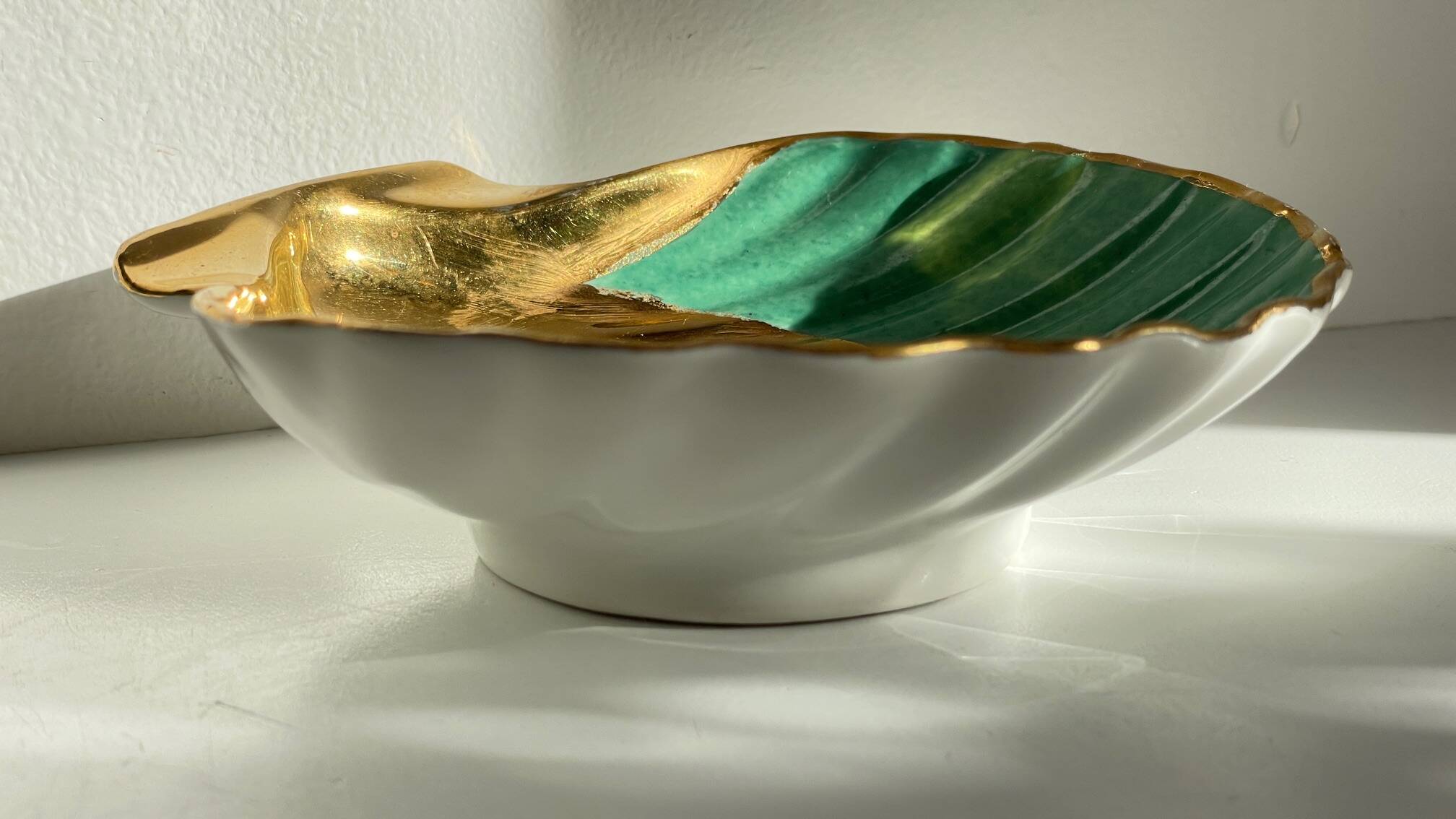 Shell-shaped ashtray and pocket tray Limoges France