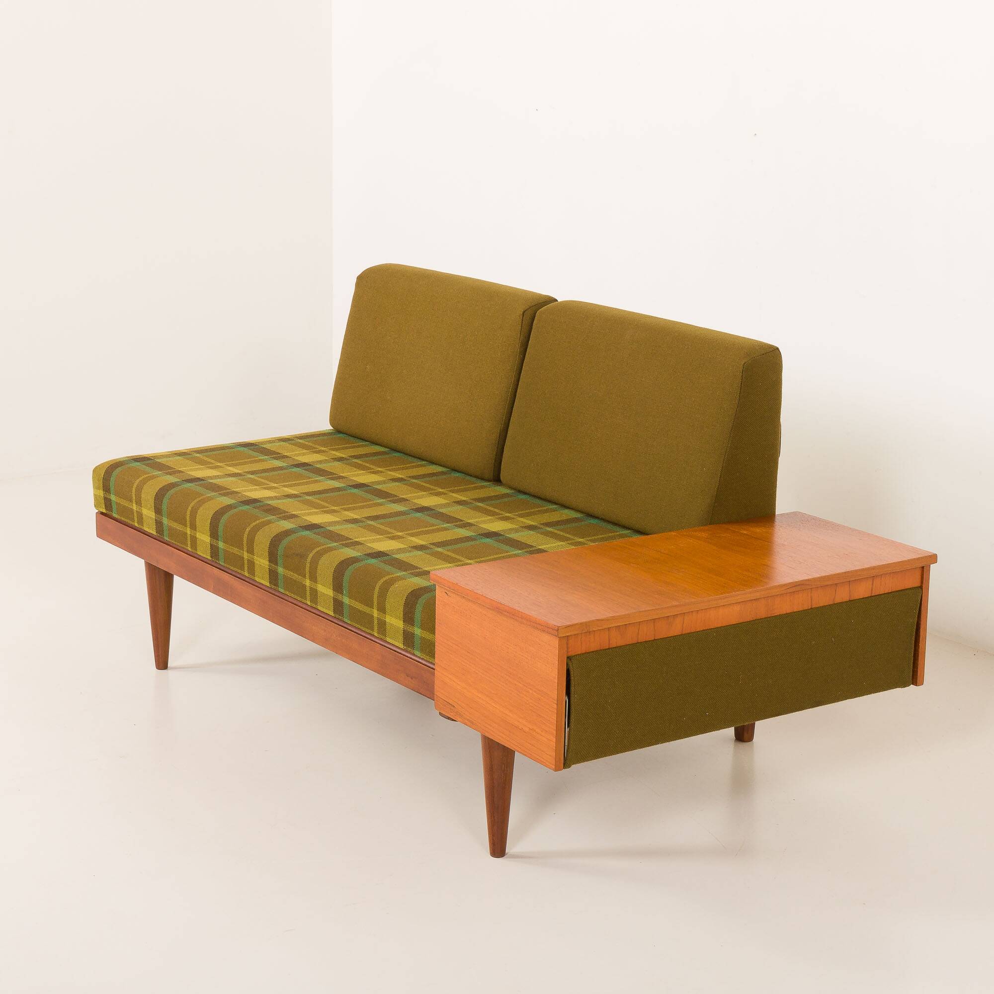 Scandinavian Svane daybed by Igmar Relling, Norway, 1970s