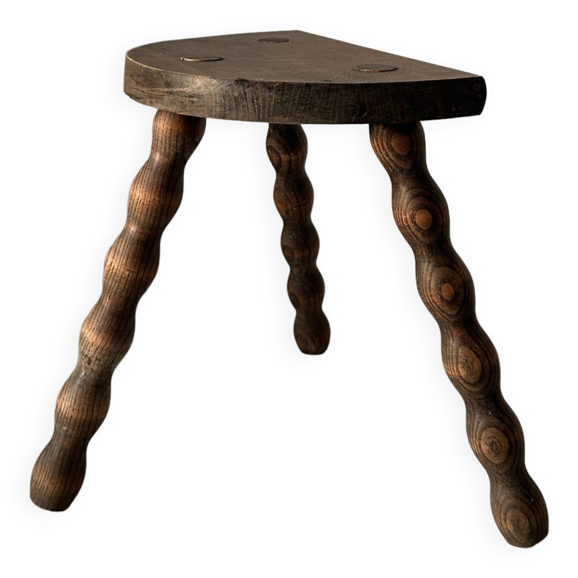 Wooden bench with three twisted legs