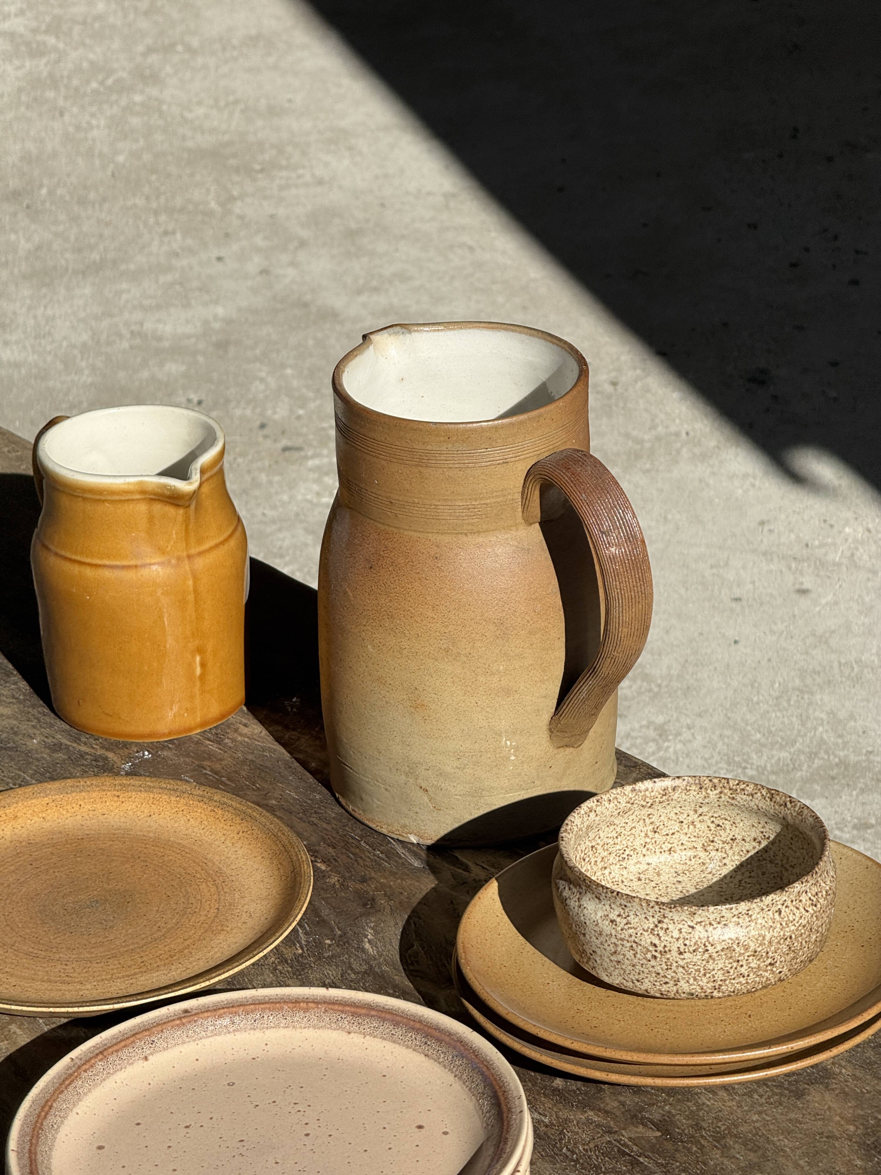 Lot de 4 assiettes à dessert en grès beige liseré brun Sarreguemines grès