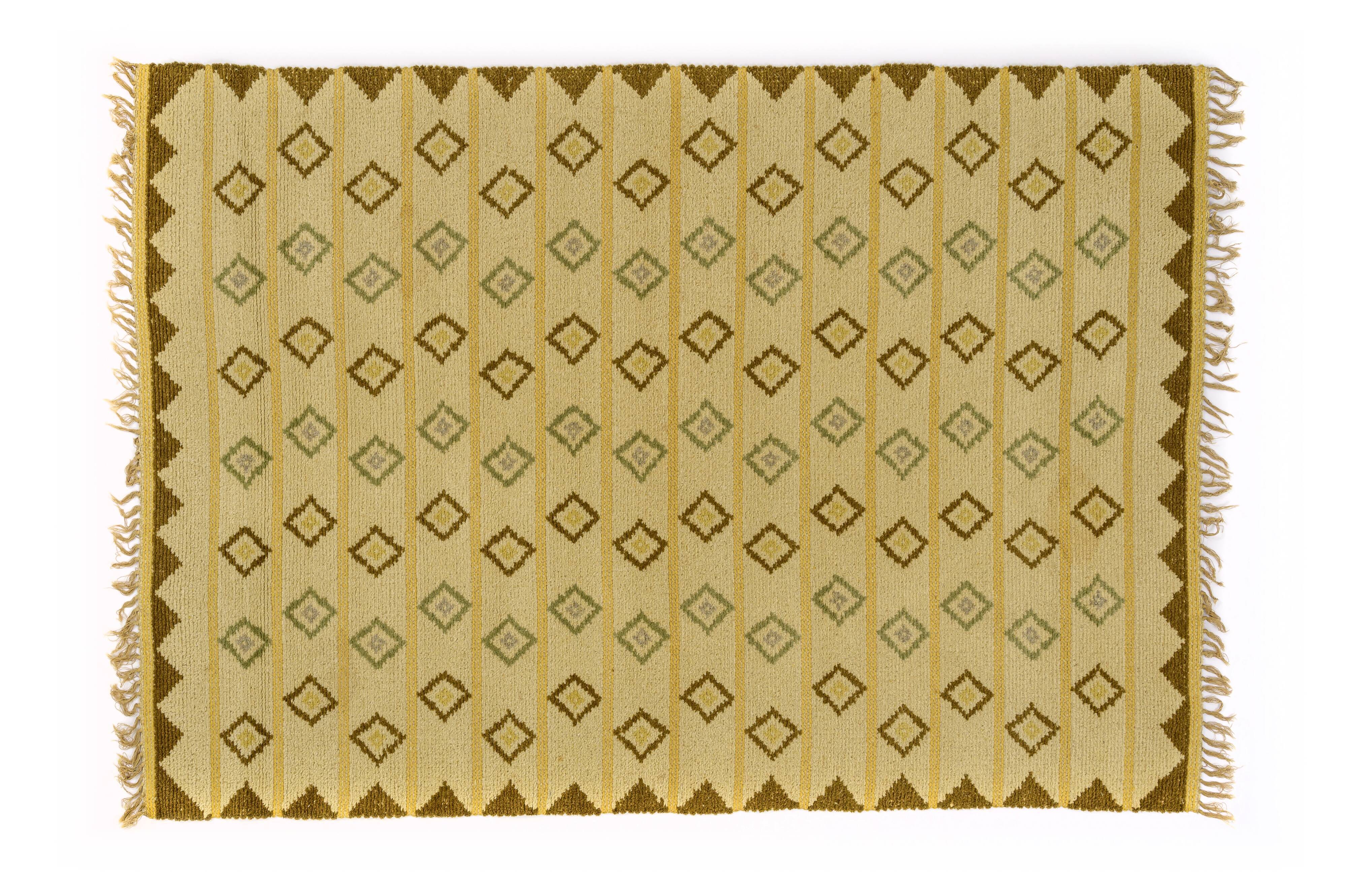 Scandinavian mid-century short pile rug. 222 (236) x 158 cm / 87 (93) x 62 in.