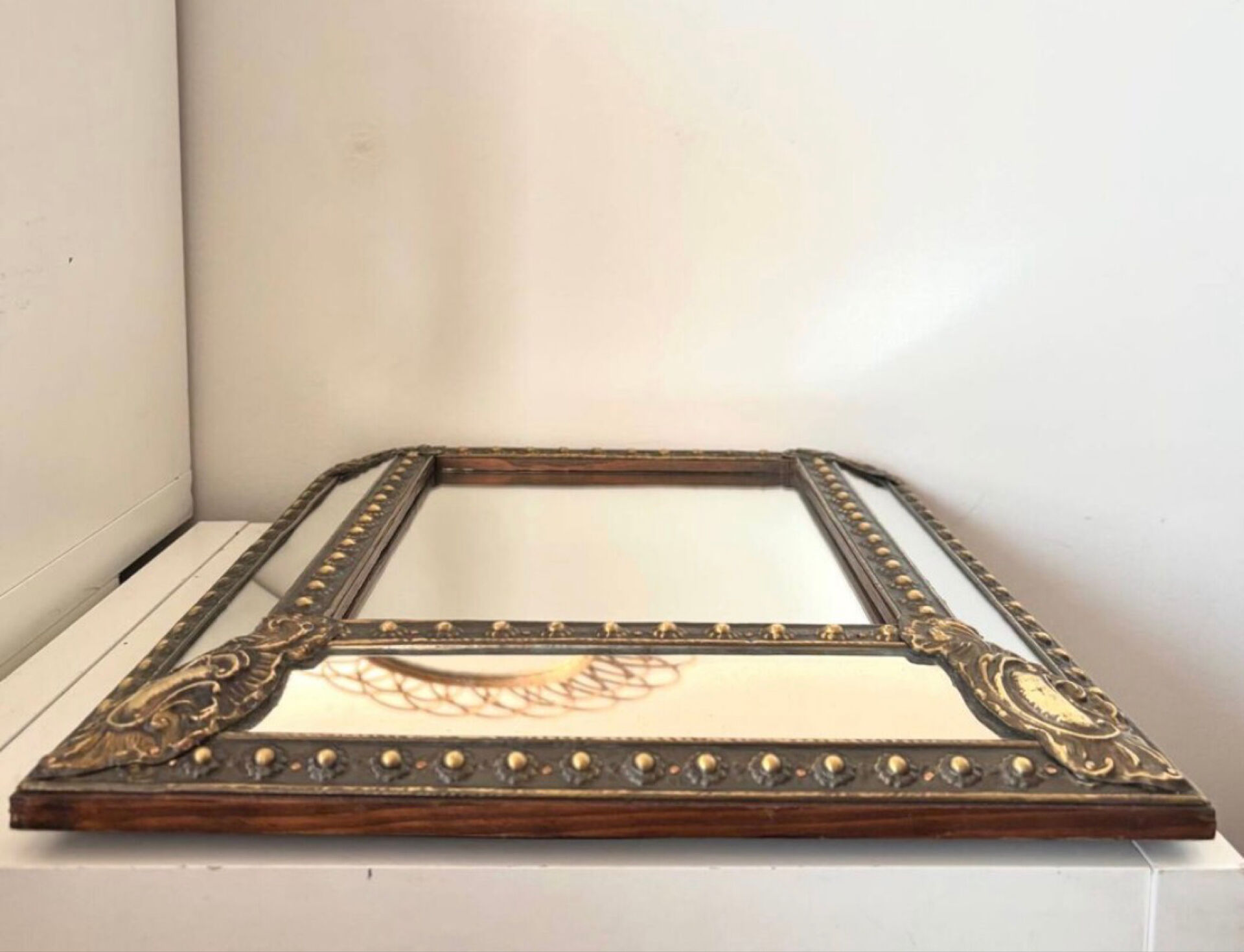 Napoleon III closed-frame mirror