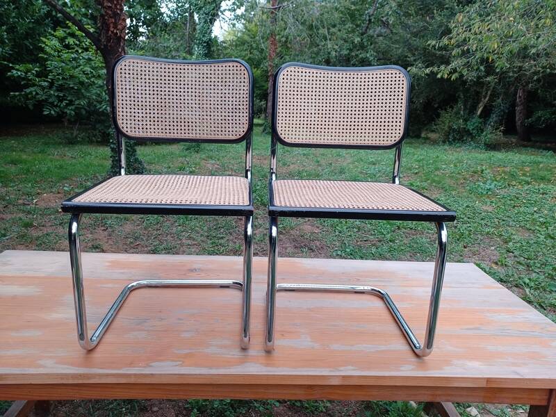 Pair of Marcel Breuer B32 Cesca black chairs