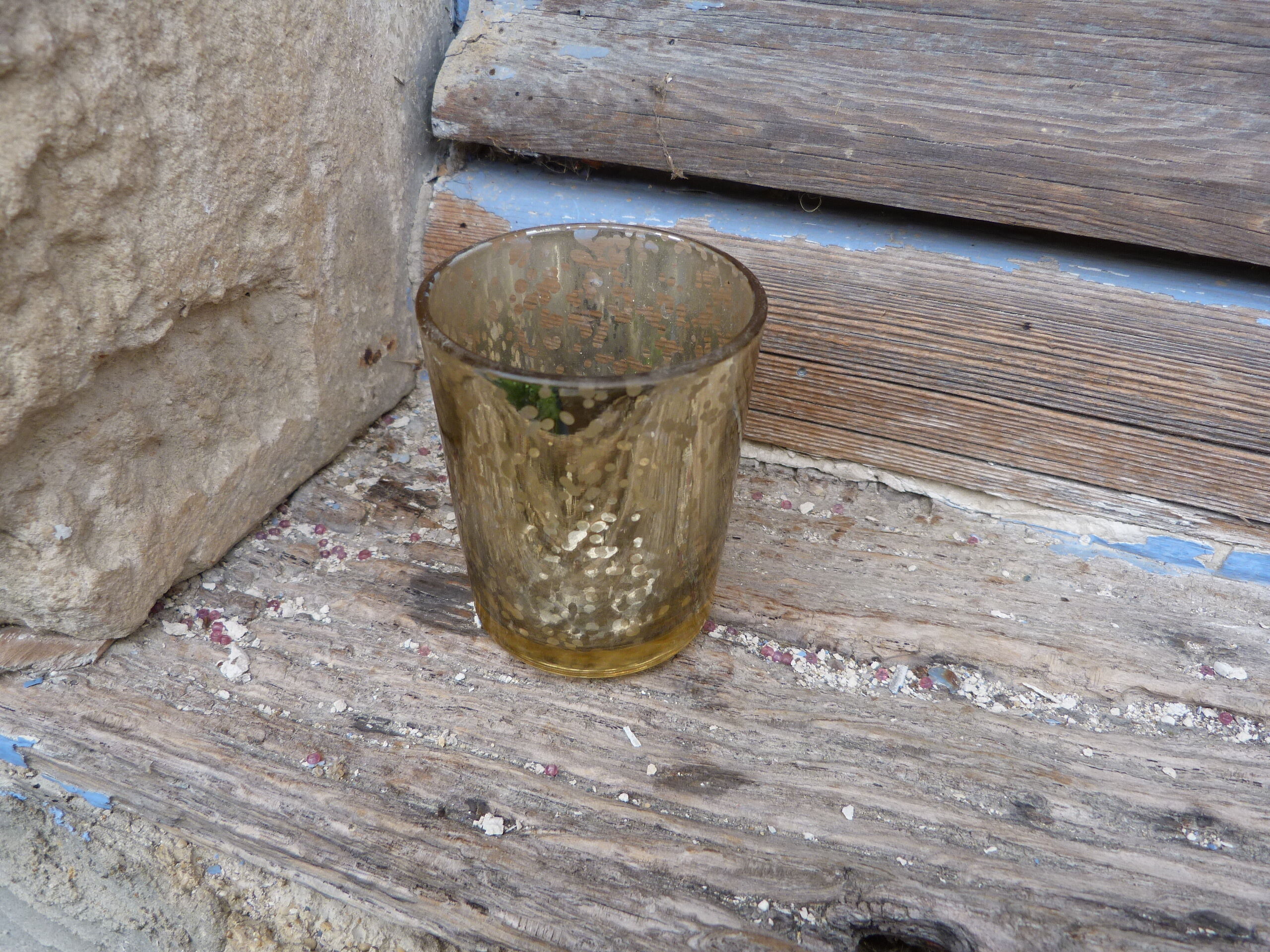 Ancien verre gobelet verre égglomisé mercurisé