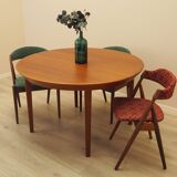 Round teak table, Danish design, 1960s, manufacturer: Gudme Møbelfabrik, de