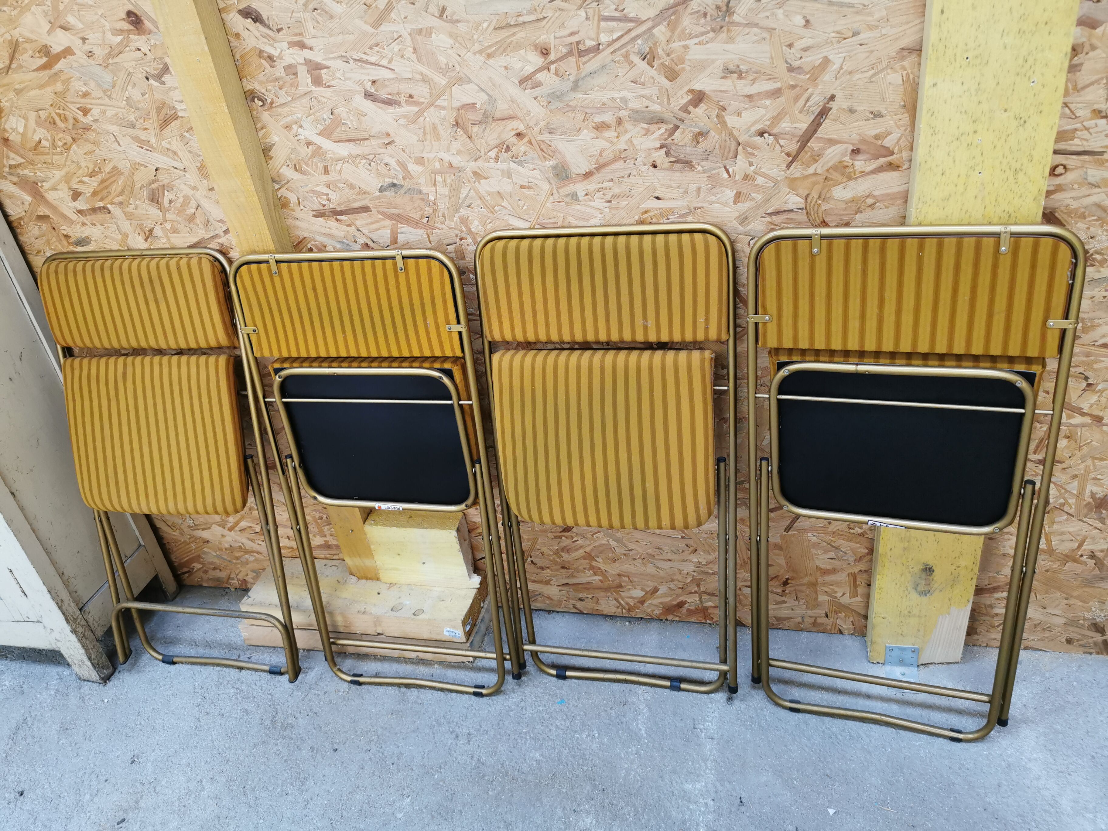 Lot 4 chairs Lafuma